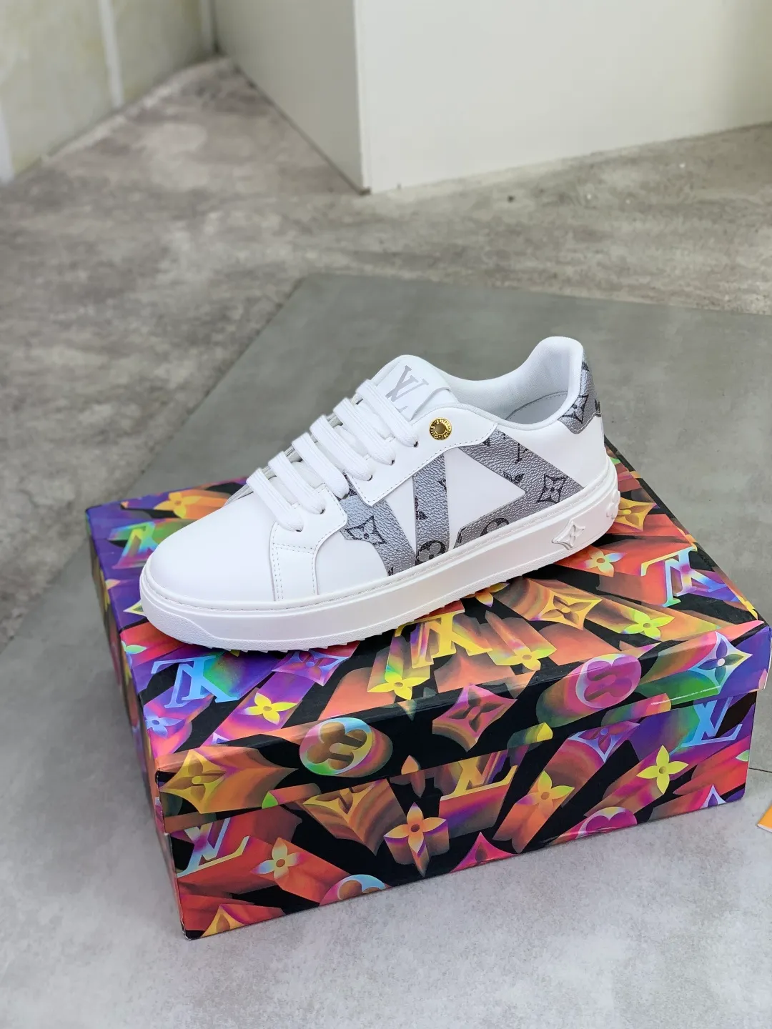 Men's men's shoes P520💰【New style】🆘High quality cowhide【Louis Vuitton】LV official website's latest model🎁casual and fashionable men's shoes👟hot style💥simple and elegant style, exclusive for trendy men. Unique official website's latest brand elements👑original decoration, fashionable and generous, the fabric is made of original denim➕comfortable and breathable mesh lining➕cow leather feet ✅The official website specifies wear-resistant casual outsole, the classic model is taken in real life🎬Color: 4️⃣colors available😍Number of codes: 38-44 Full set of packaging